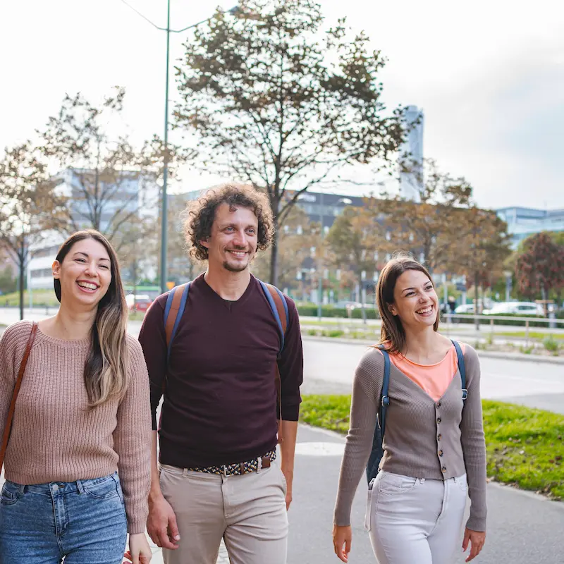How to qualify for a French student visa